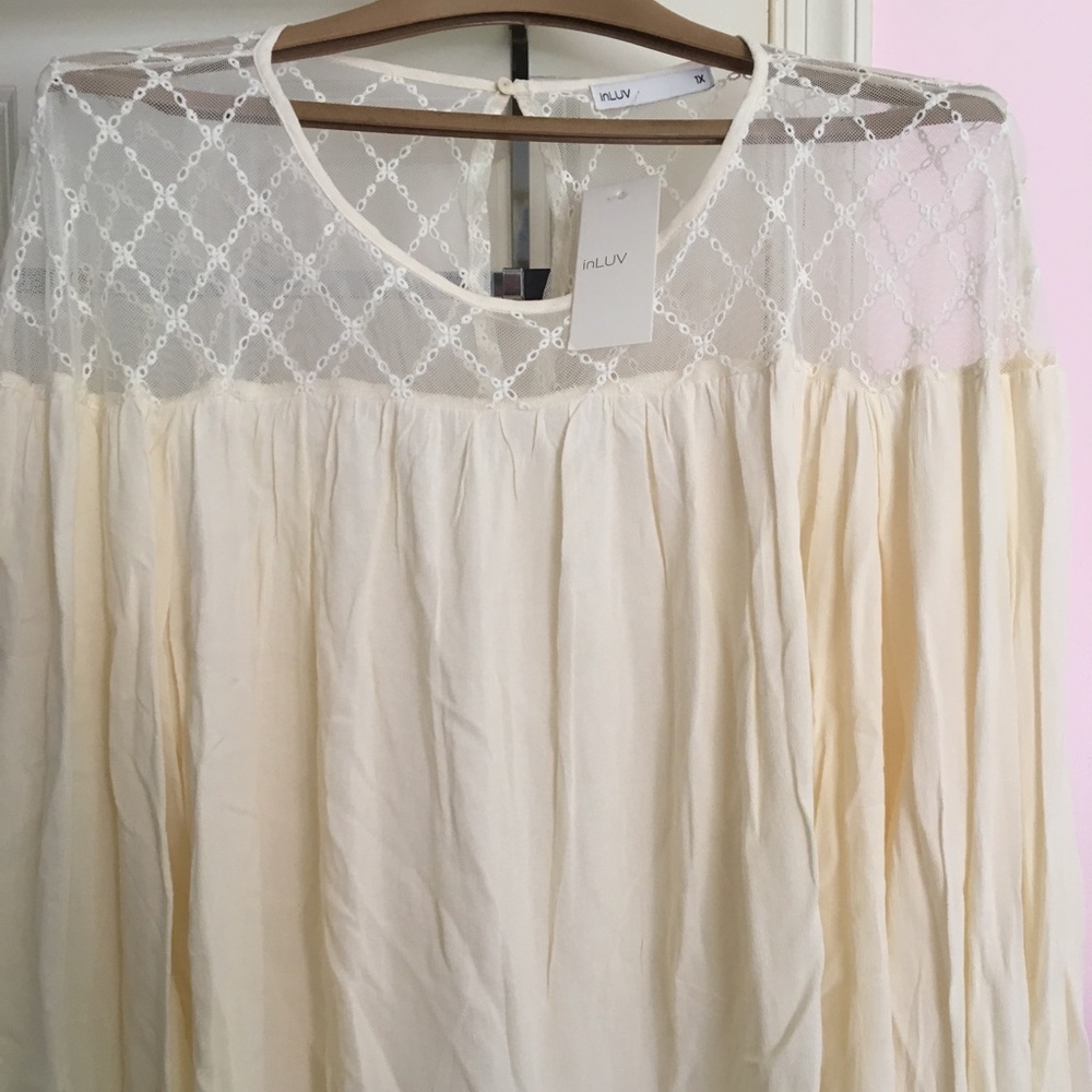 Gorgeous cream colored dress shirt